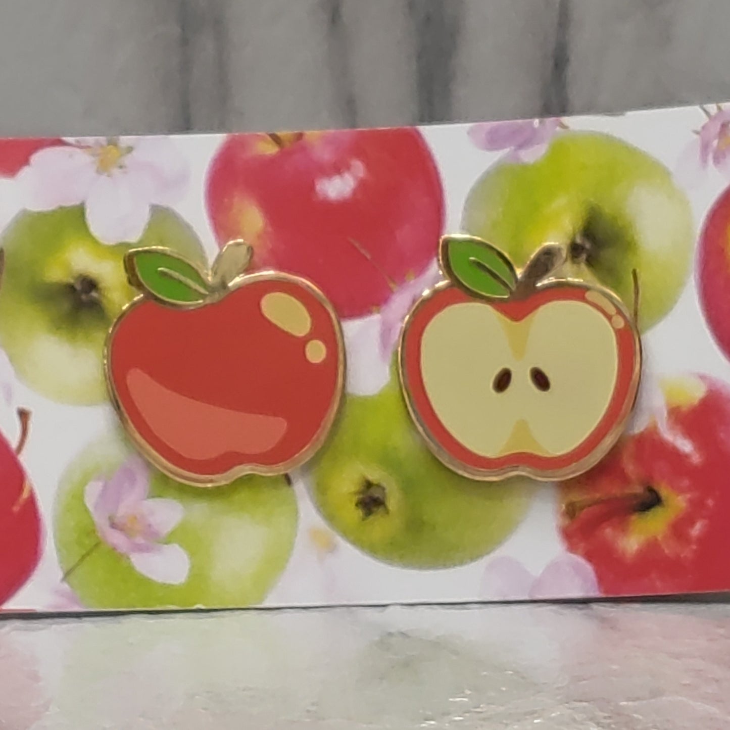 Apple Pin Set
