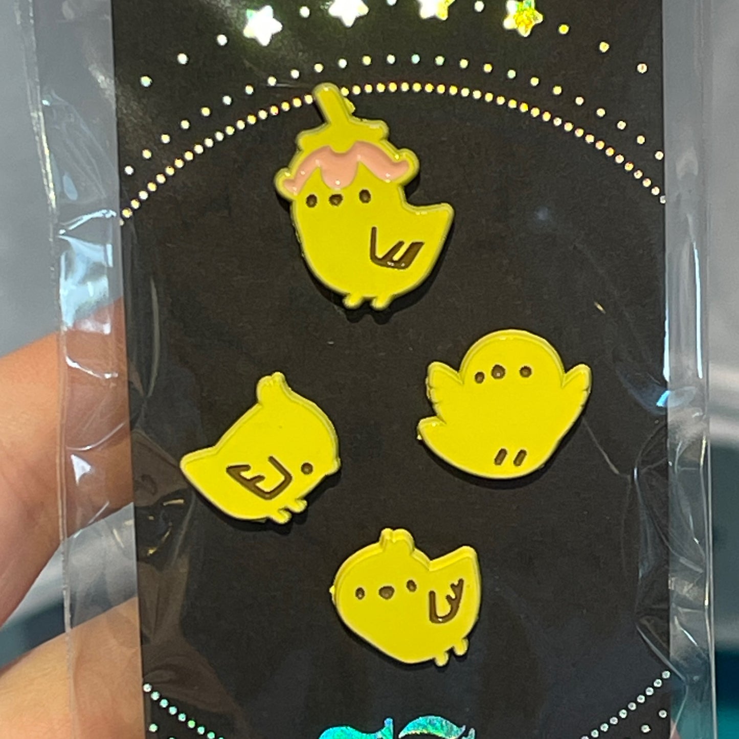 Pin Set Yellow Chicks