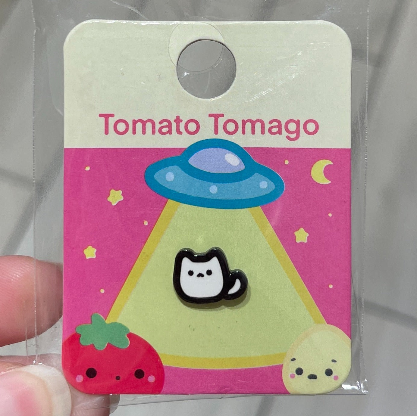 Tidbit Cat White Mini Pin