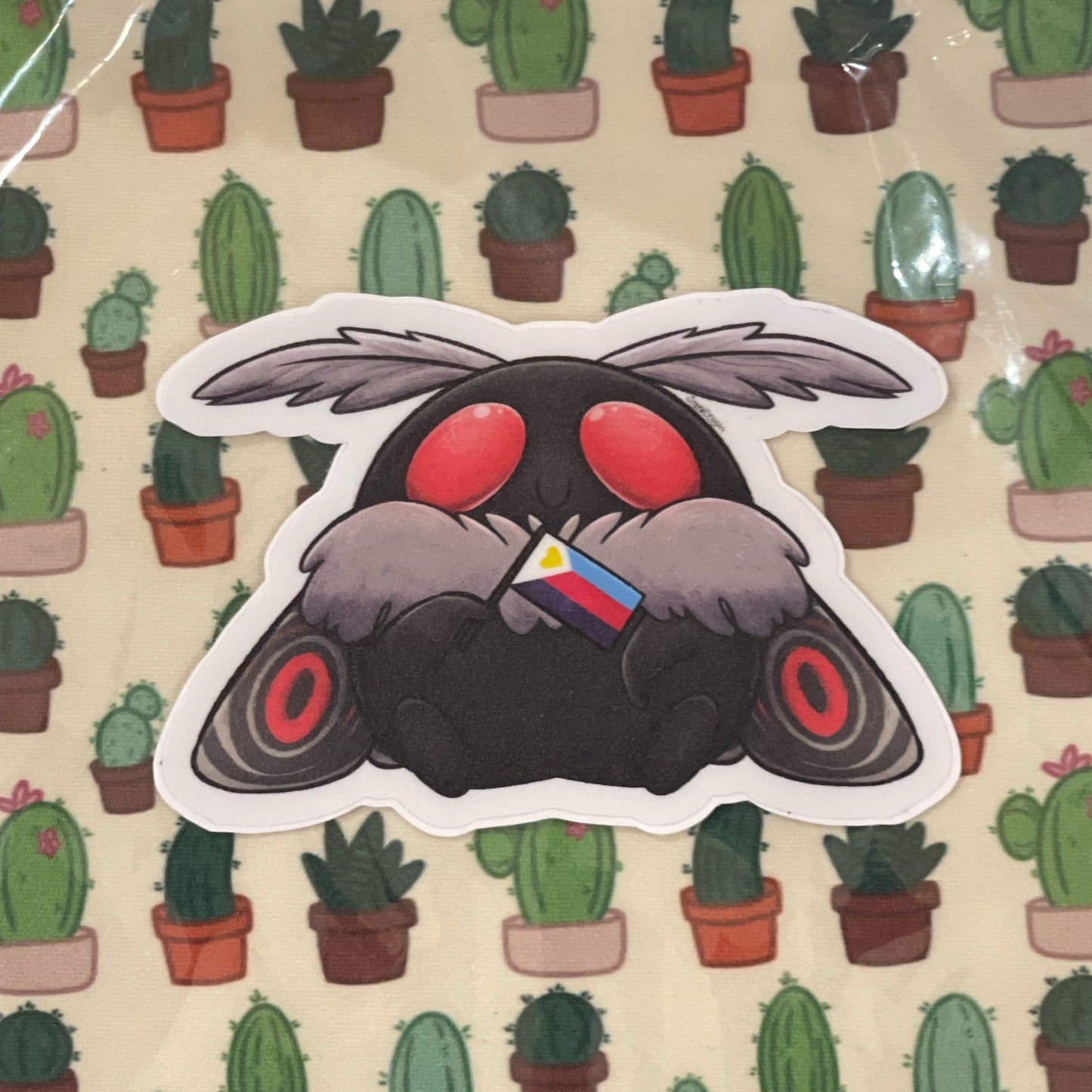 Pride moth - polyamory (yellow heart, white, blue, pink, purple)
