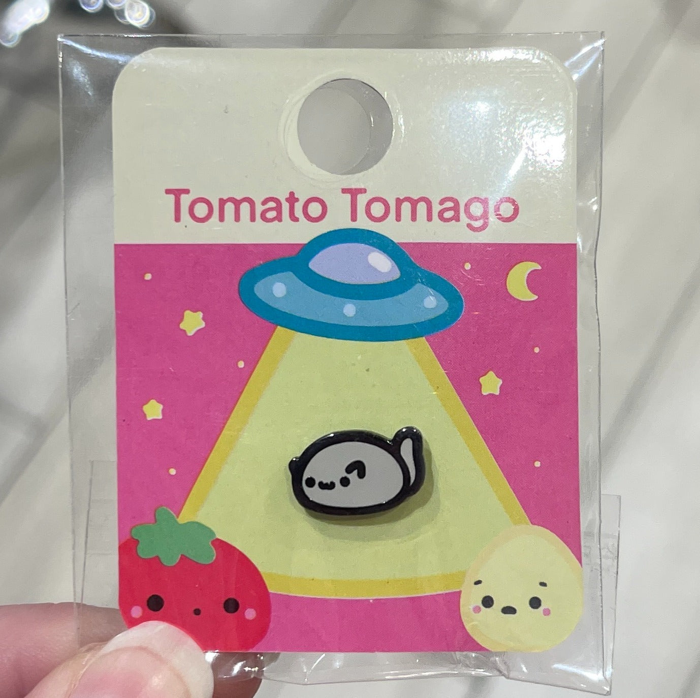Mochi Cat Gray Mini Pin