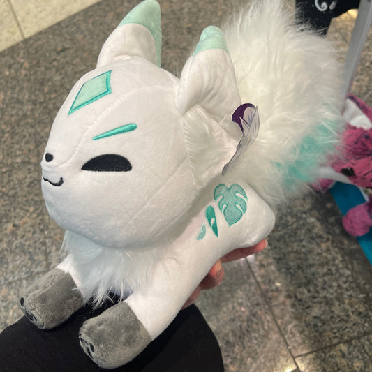 Queenie Kitsune Green