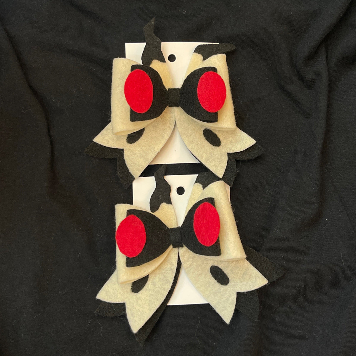 Mimikyu Bow