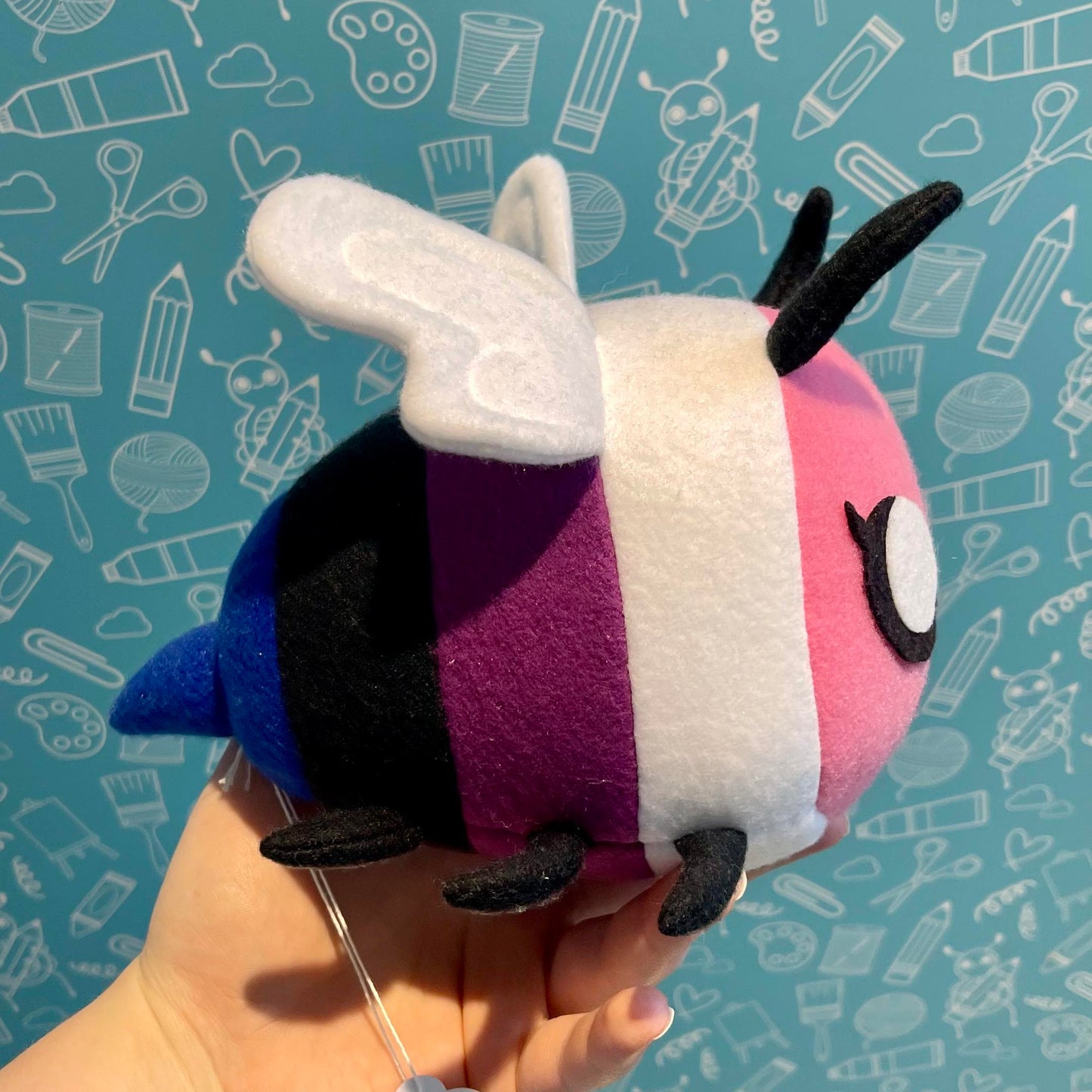 Pride Bee