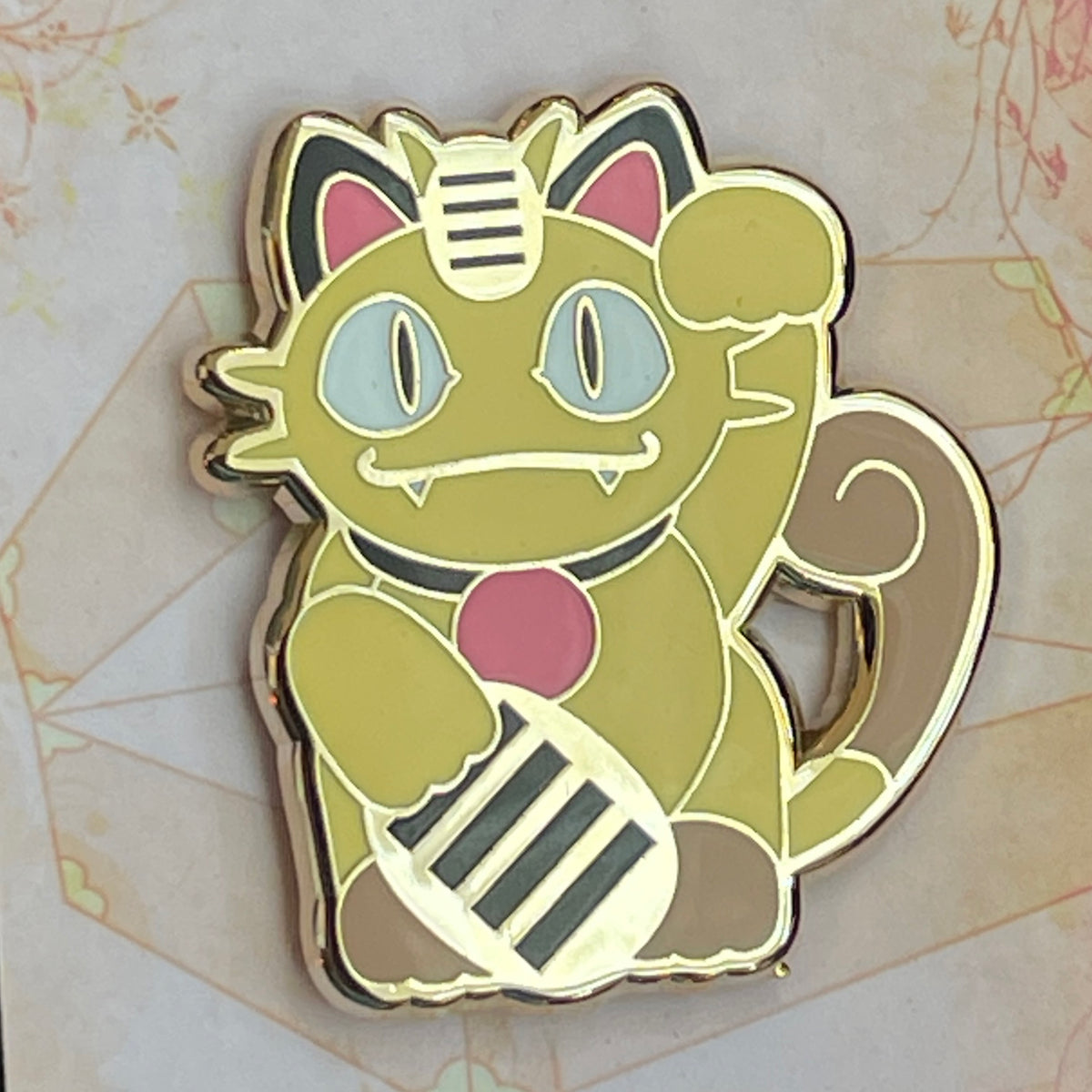 Maneki Meowth Enamel Pin