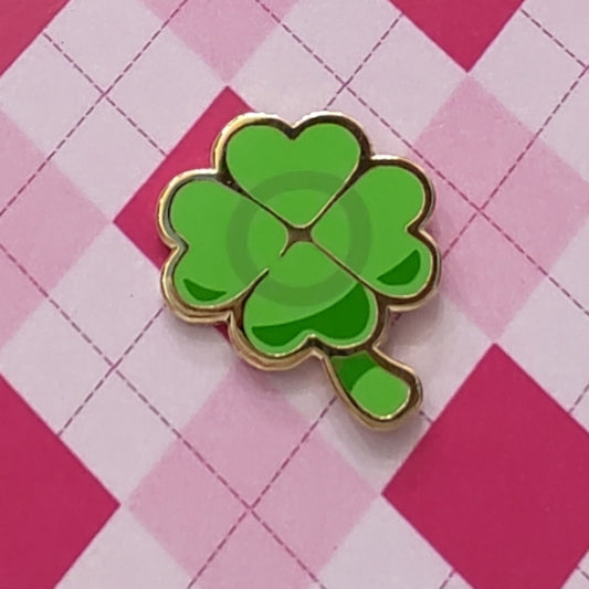 Clover Pin